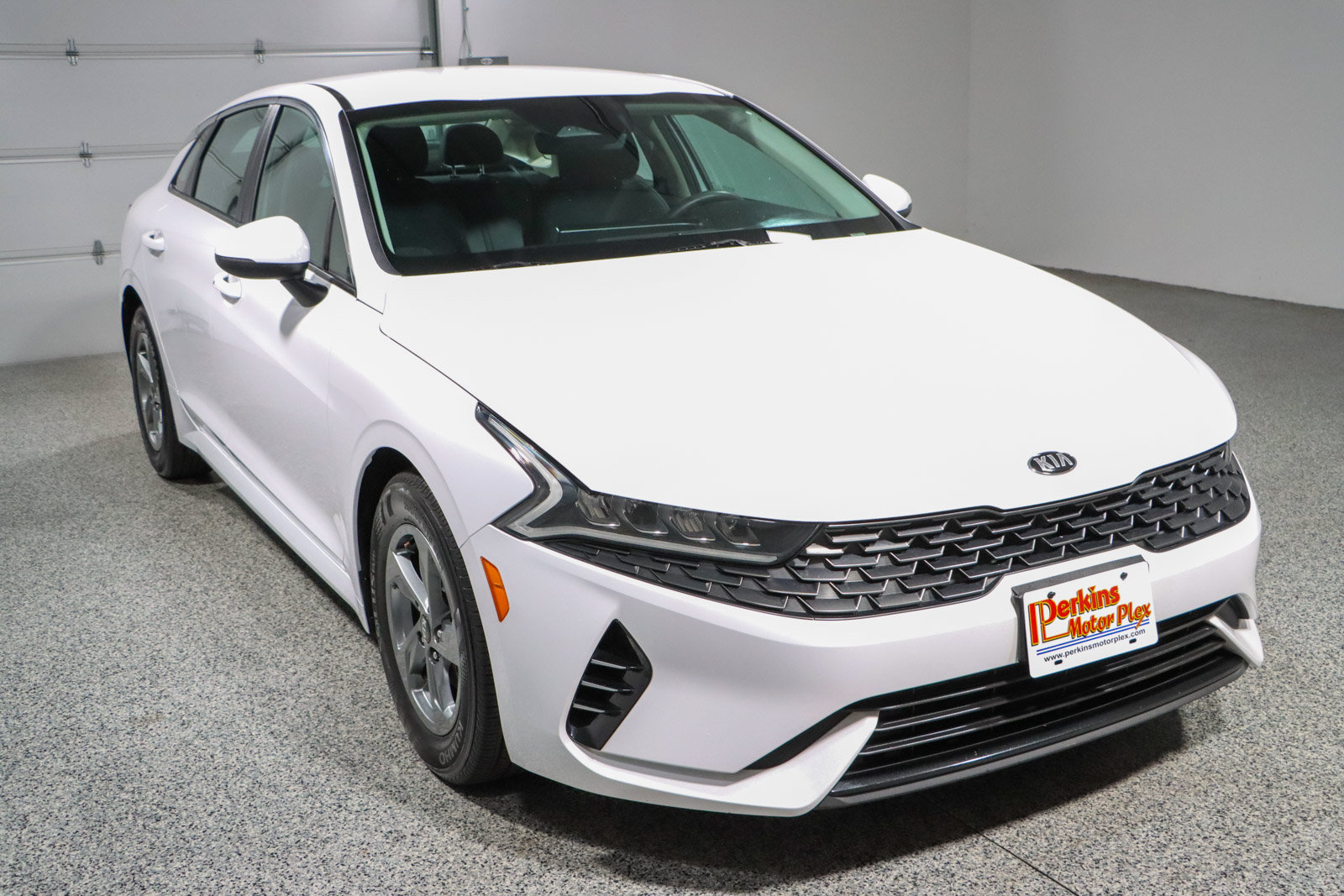 Used 2021 Kia K5 LXS FWD image 5