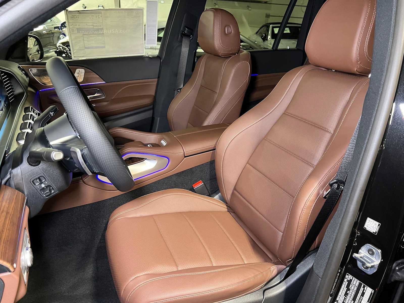 New 2026 Mercedes-Benz GLS 450 4MATIC image 25