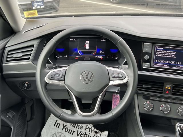 Certified 2024 Volkswagen Jetta S image 13