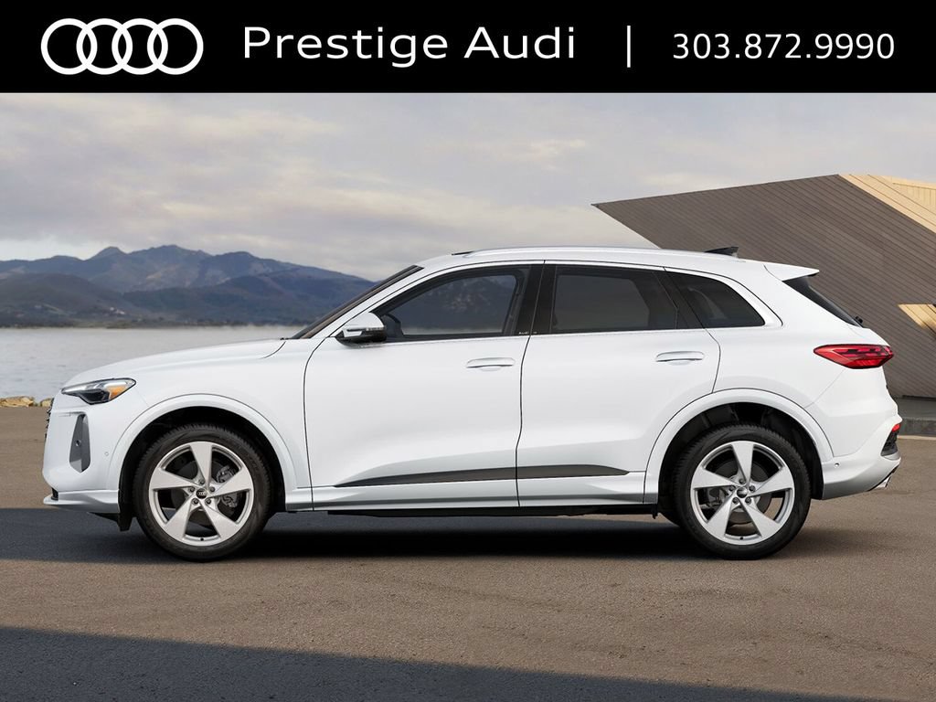 Used 2026 Audi Q5 Premium Plus w/ Premium Plus AWD/4WD image 29