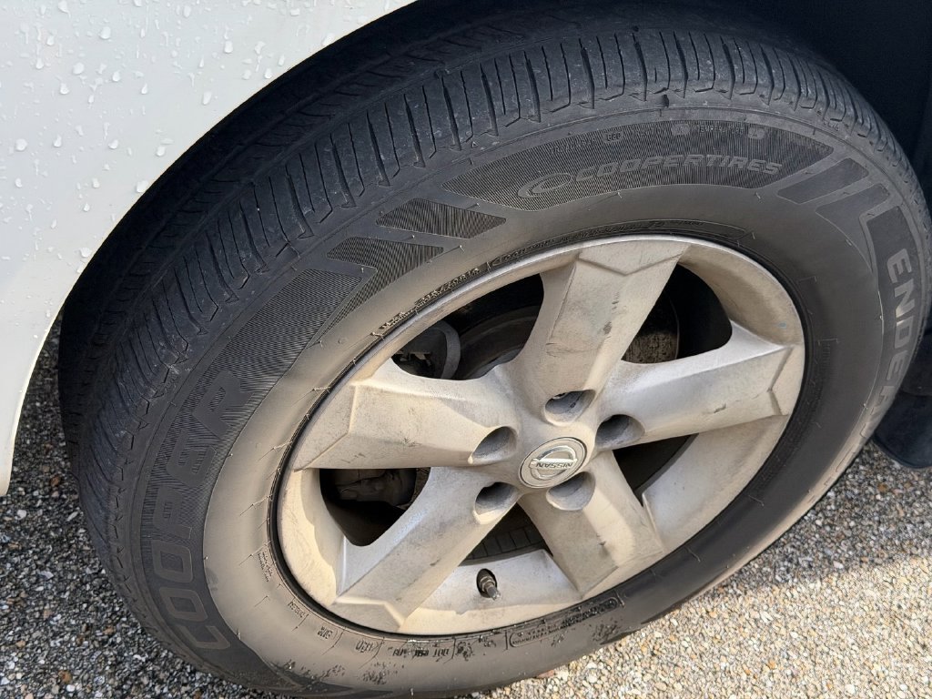 Used 2013 Nissan Rogue S w/ Special Edition Pkg FWD image 4
