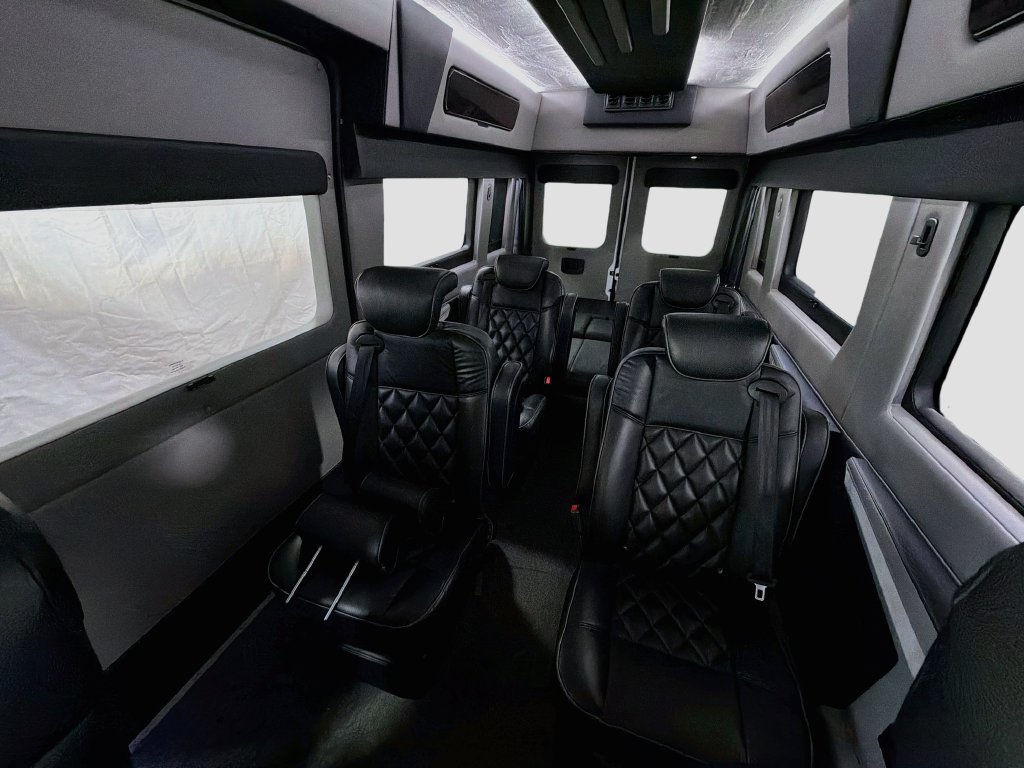 Used 2023 RAM ProMaster 2500 w/ Premium Convenience Group (B) FWD image 26