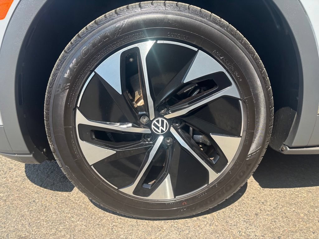 Used 2022 Volkswagen ID.4 Pro AWD/4WD image 33