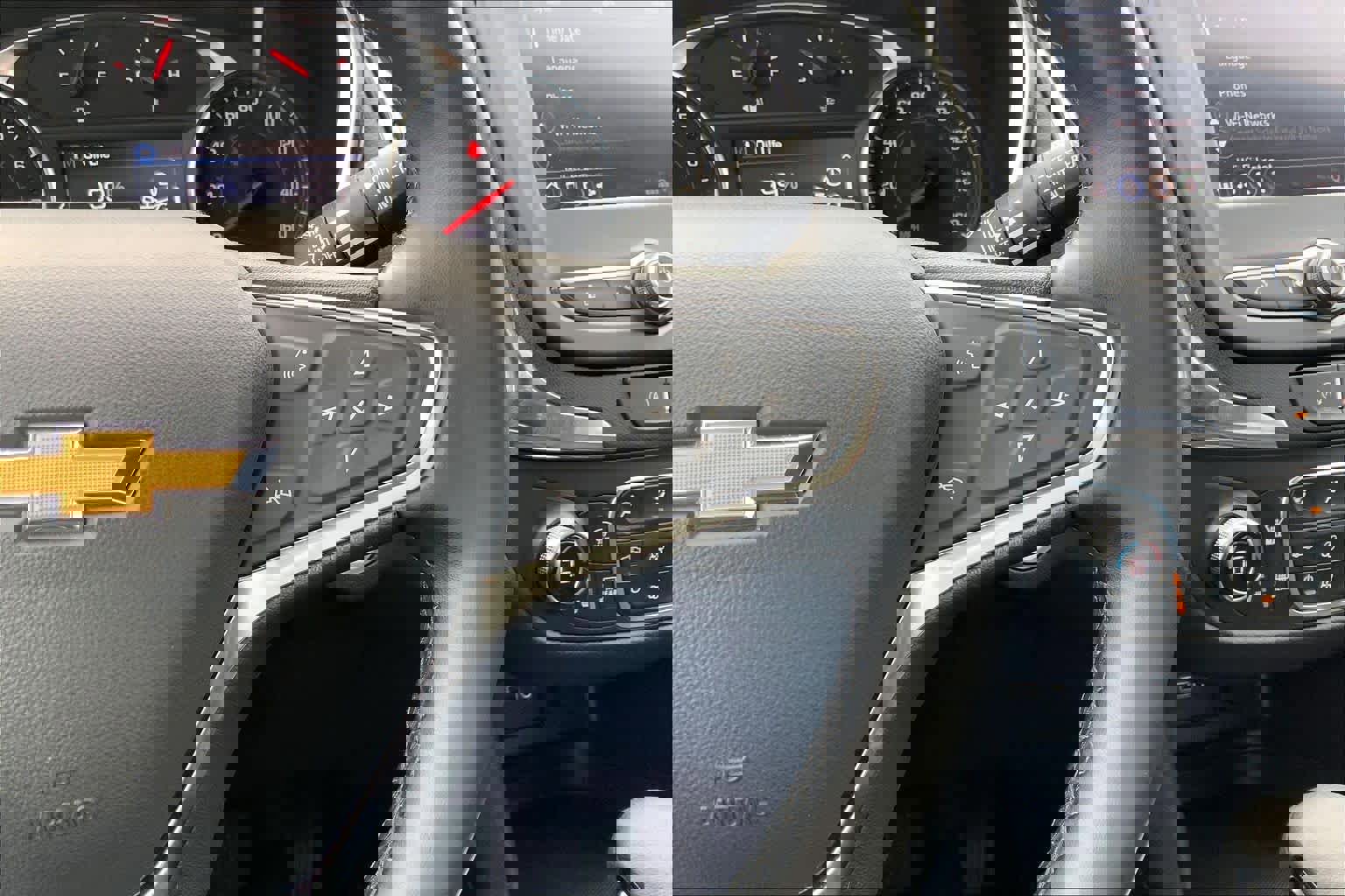 Used 2024 Chevrolet Equinox LT image 25