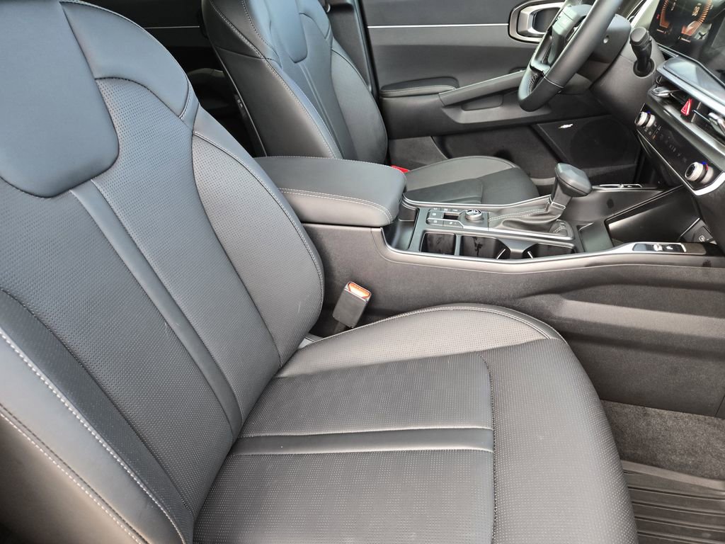 New 2026 Kia Sorento EX w/ EX Premium Package FWD image 13