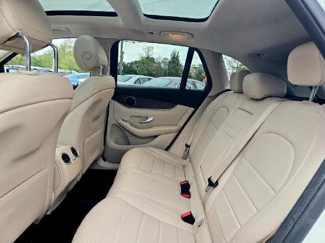 Certified 2021 Mercedes-Benz GLC 300 4MATIC image 23