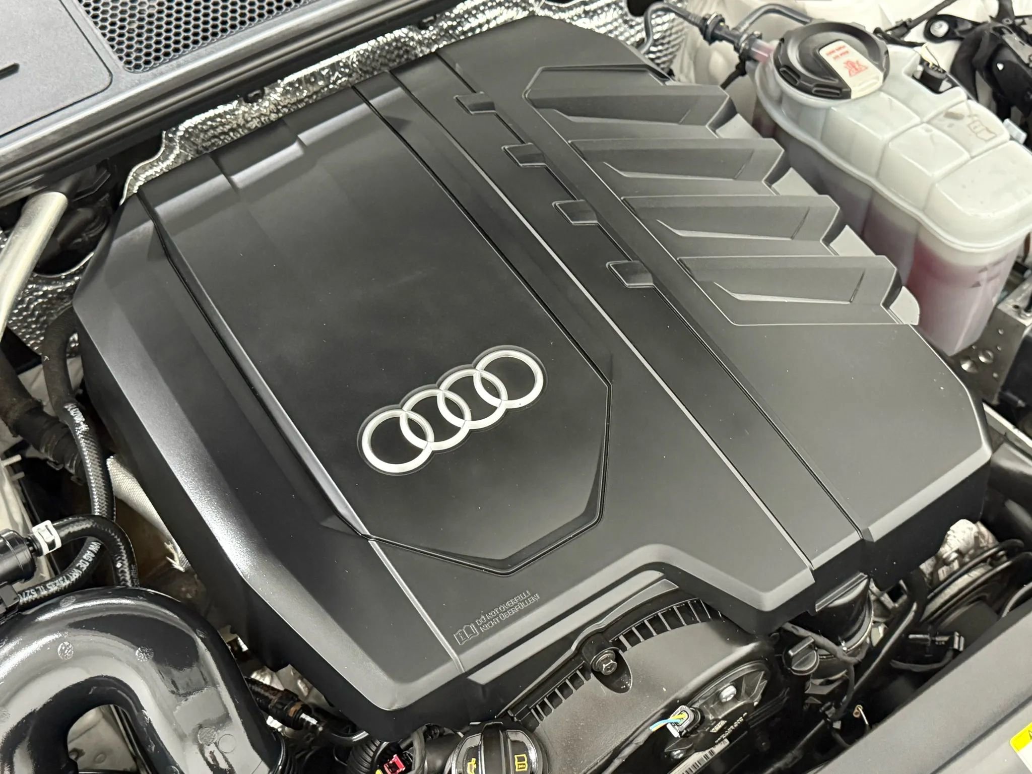 Used 2021 Audi A6 Premium Plus w/ Premium Plus Package image 59