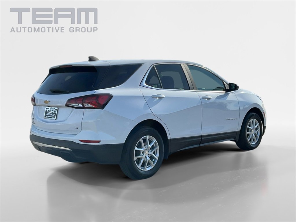 Used 2022 Chevrolet Equinox LT w/ Driver Convenience Package image 7