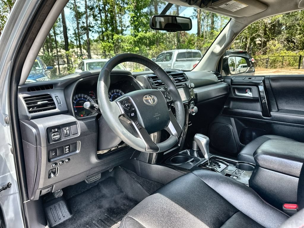 Used 2017 Toyota 4Runner TRD Pro AWD/4WD image 10