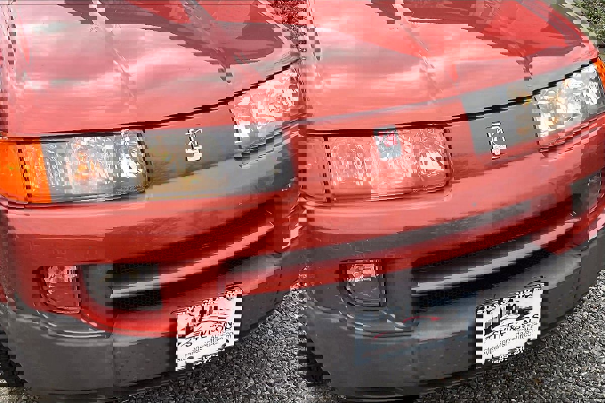 Used 2003 Saturn Vue AWD V6 image 30