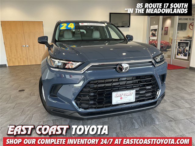 Certified 2024 Toyota Grand Highlander XLE image 1