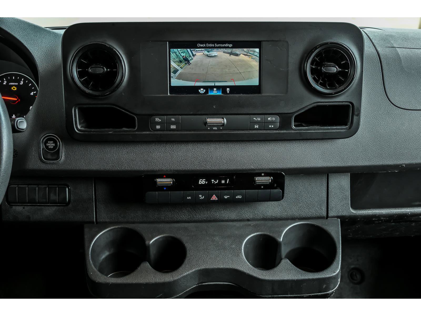 Used 2023 Mercedes-Benz Sprinter 2500 image 9