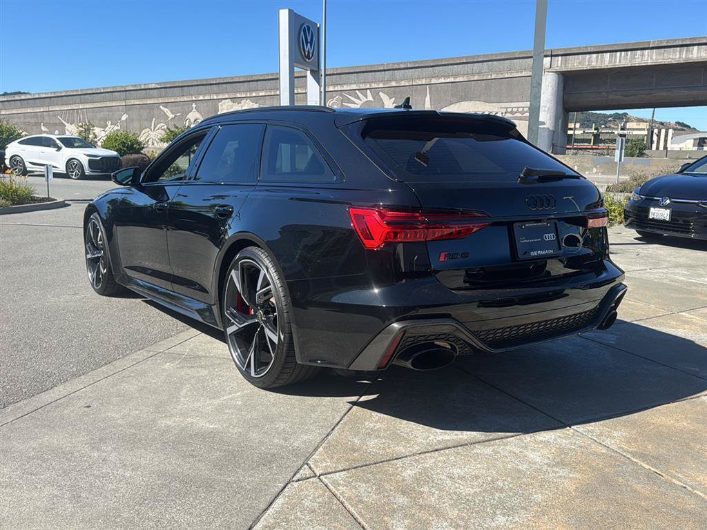 Certified 2023 Audi RS 6 w/ Carbon Optic Package AWD/4WD image 3