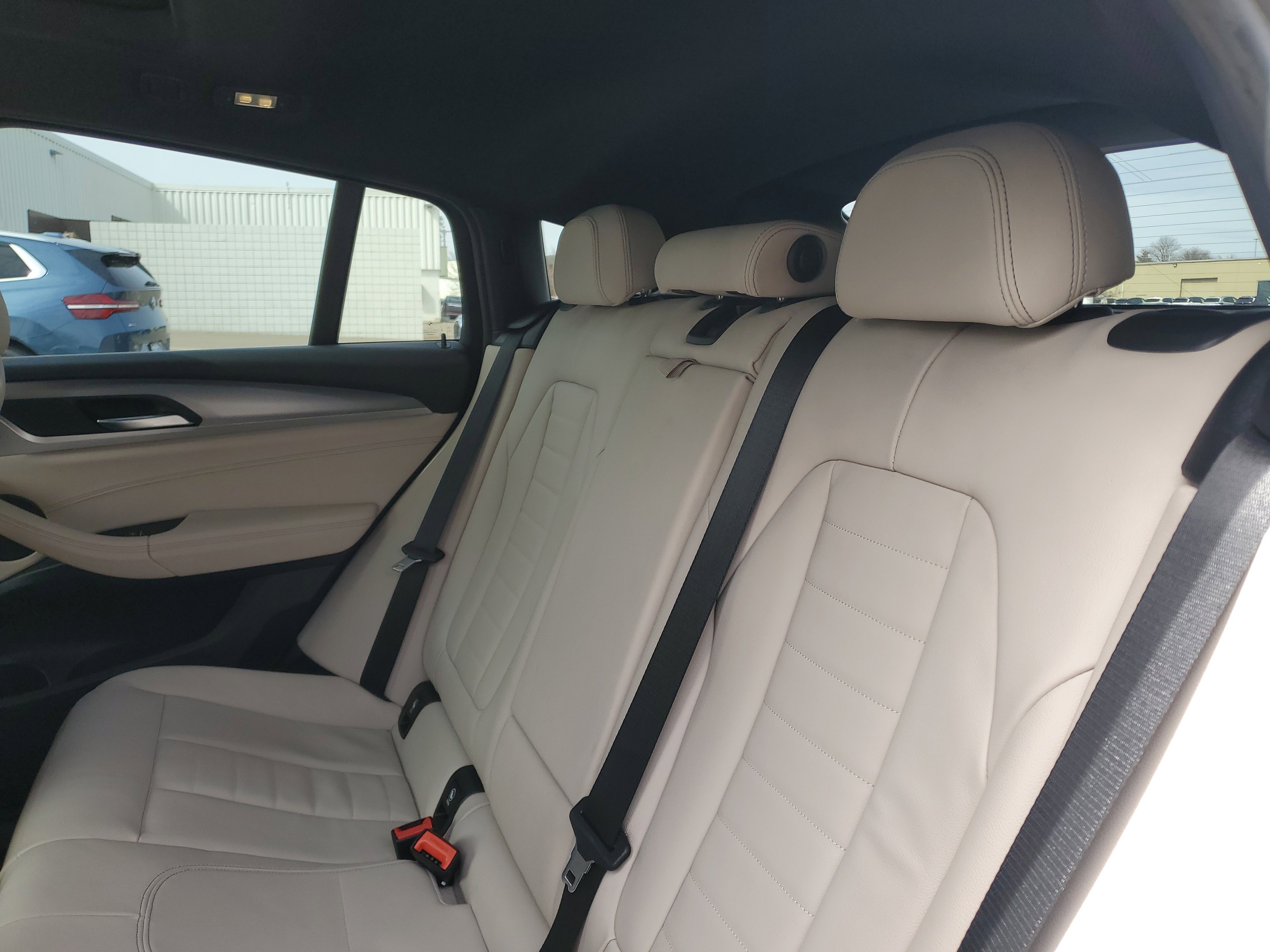 Used 2019 BMW X4 xDrive30i w/ M Sport Package 2 image 26