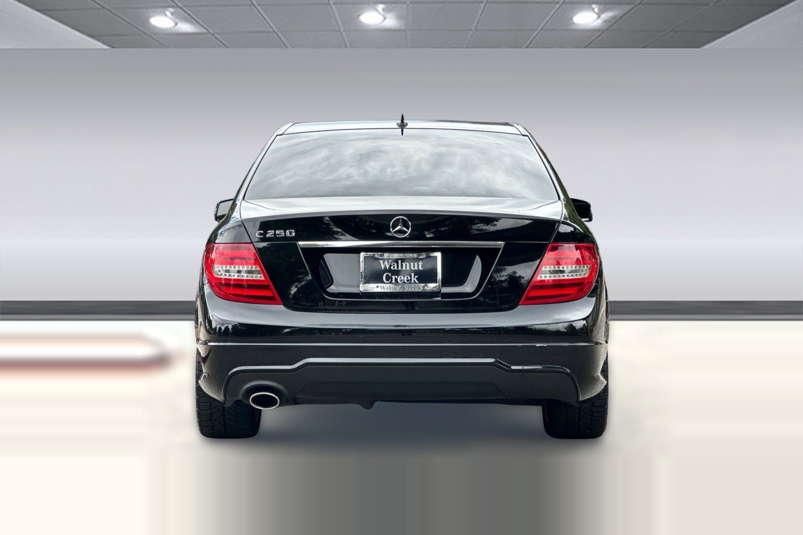 Used 2013 Mercedes-Benz C 250 Sedan image 10