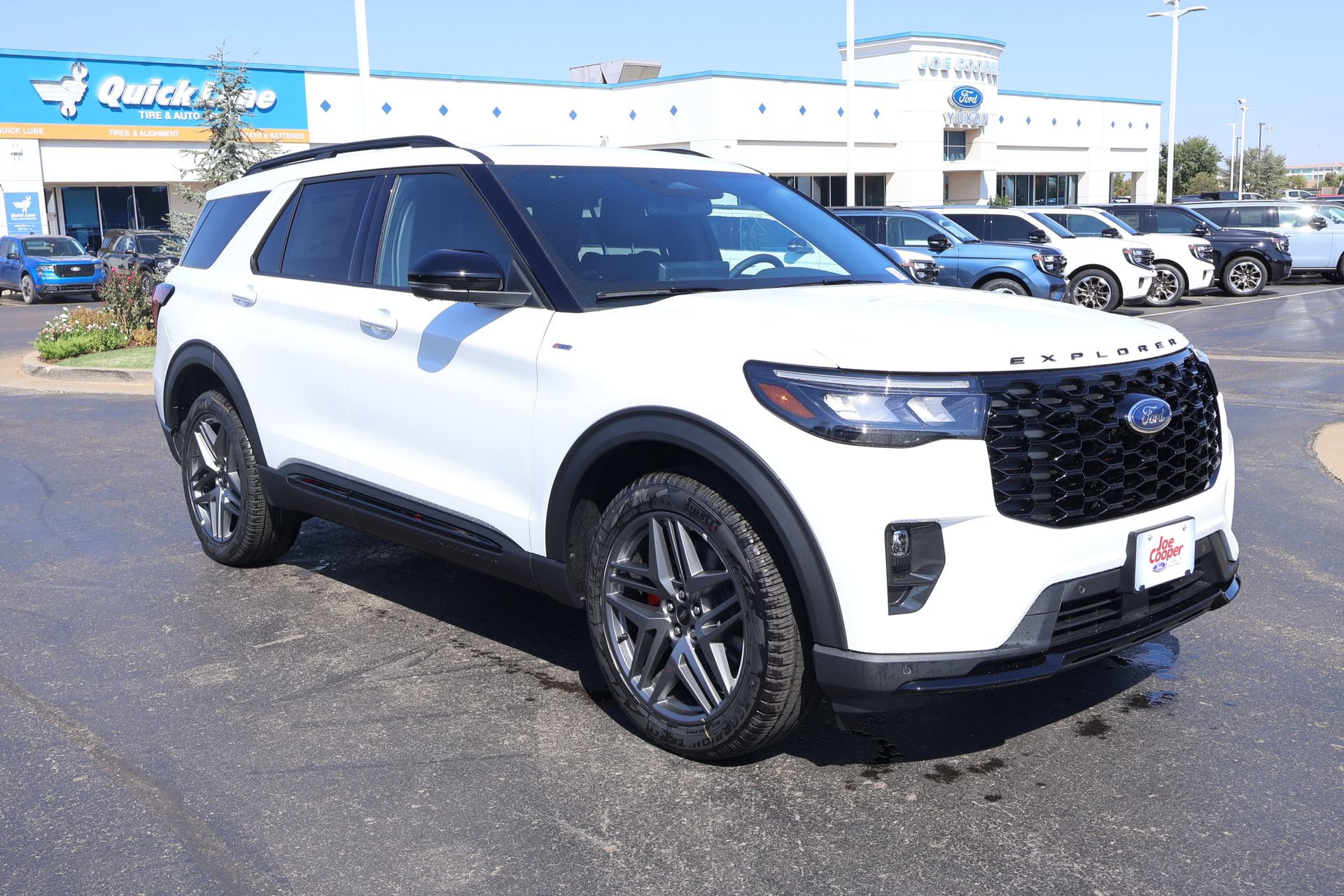 New 2026 Ford Explorer ST-Line w/ ST-Line Street Pack