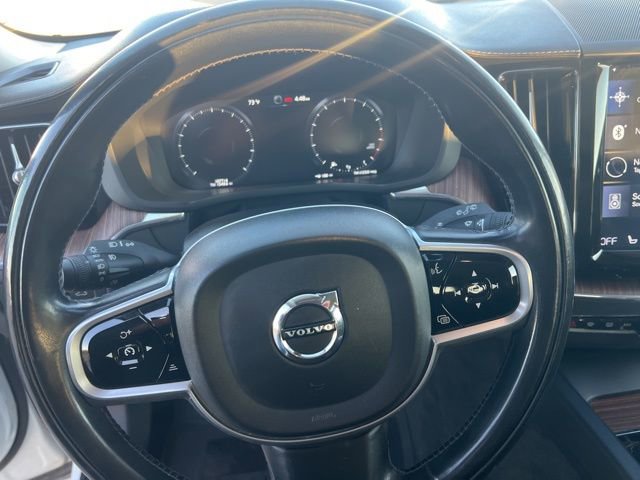 Used 2020 Volvo XC60 T6 Inscription w/ Protection Package Premier image 15
