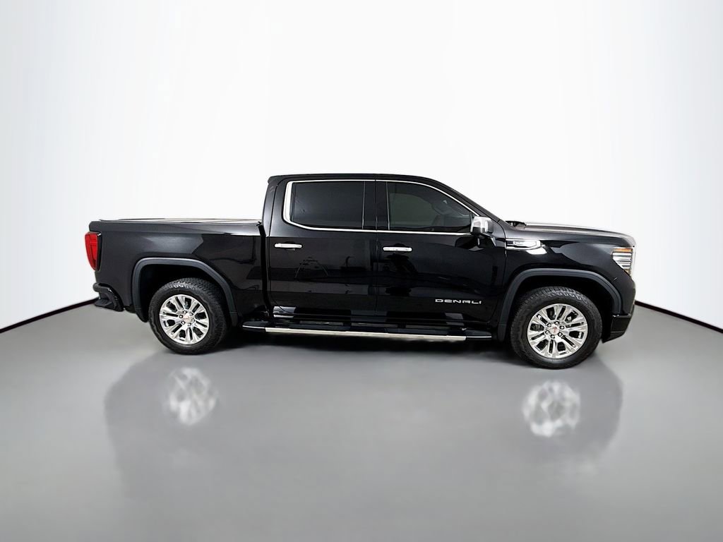 Used 2025 GMC Sierra 1500 Denali image 8