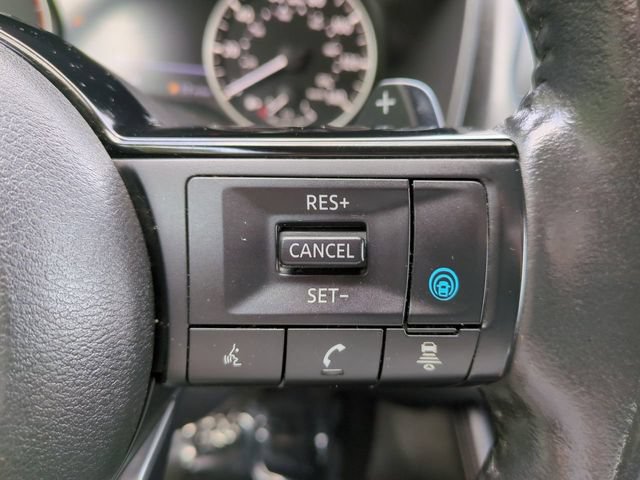 Used 2023 Nissan Rogue SL AWD/4WD image 26