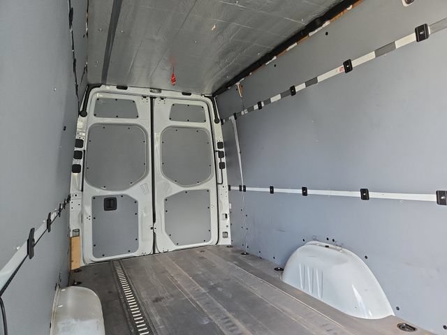 Used 2022 Mercedes-Benz Sprinter 2500 image 29
