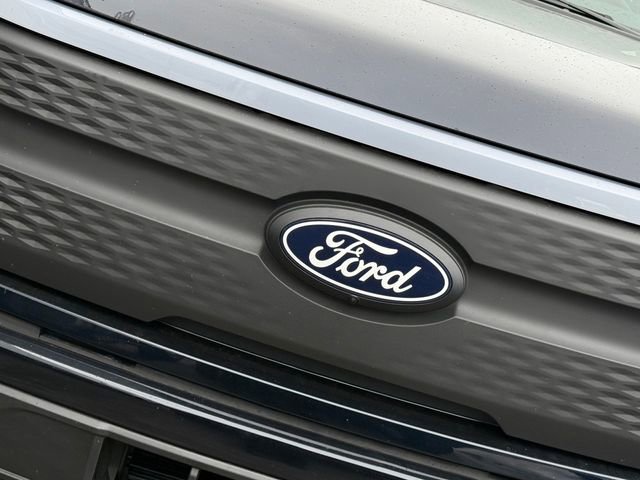 New 2025 Ford F150 Lightning XLT image 3