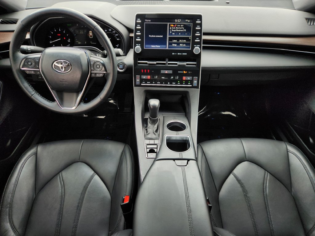 Used 2022 Toyota Avalon XLE FWD image 16