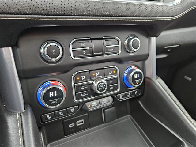 Used 2023 GMC Yukon SLT w/ SLT Premium Package image 26