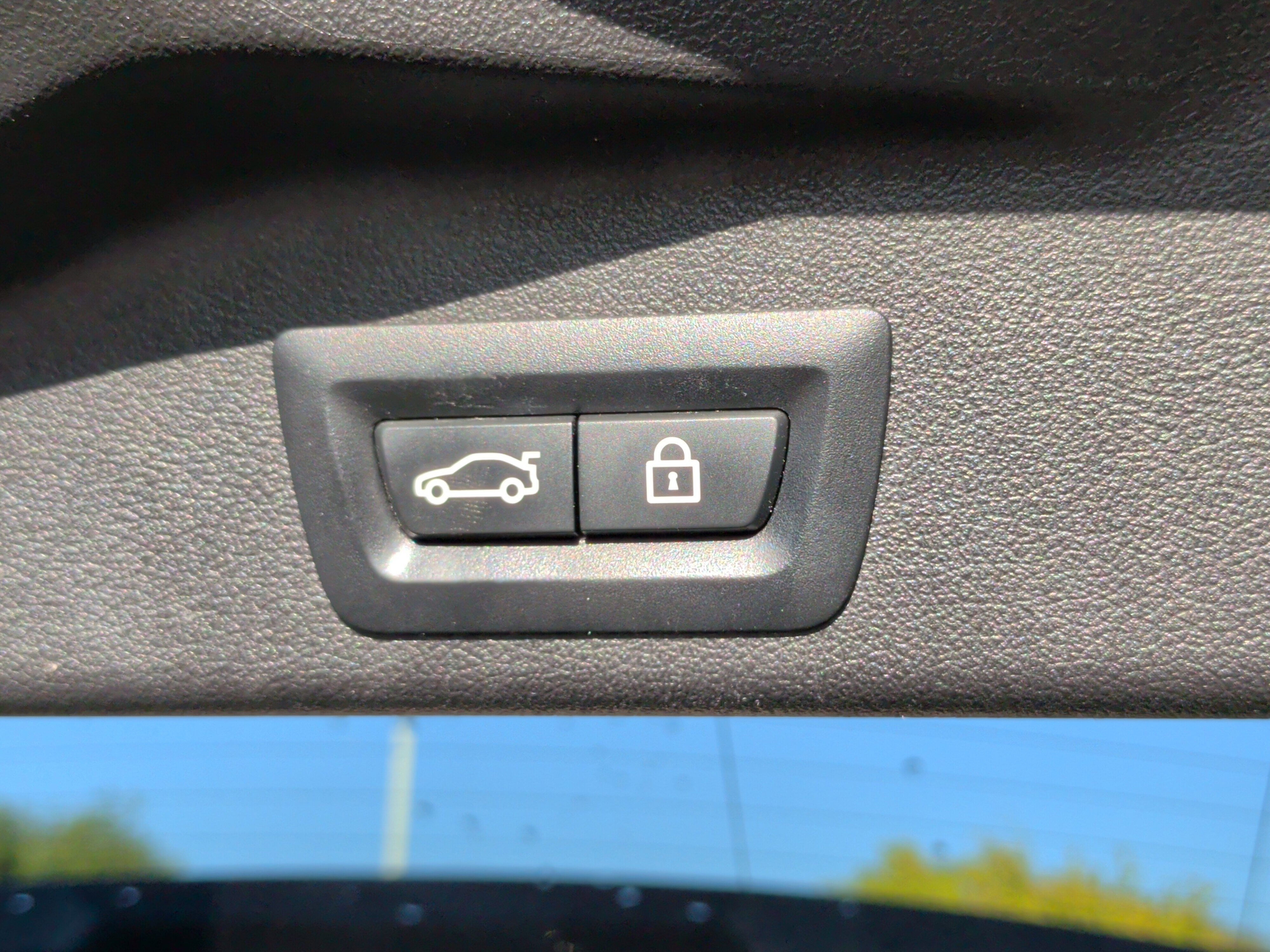 Used 2021 BMW X5 xDrive40i w/ Premium Package image 37