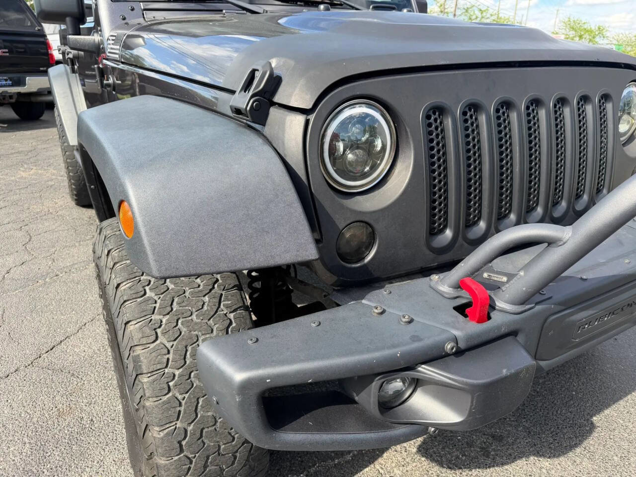 Used 2016 Jeep Wrangler Unlimited Rubicon image 55