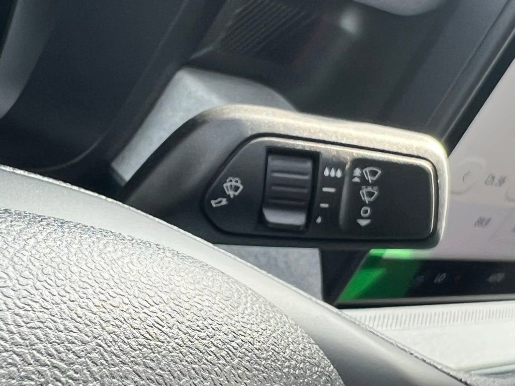 New 2026 Ford Maverick XLT image 33