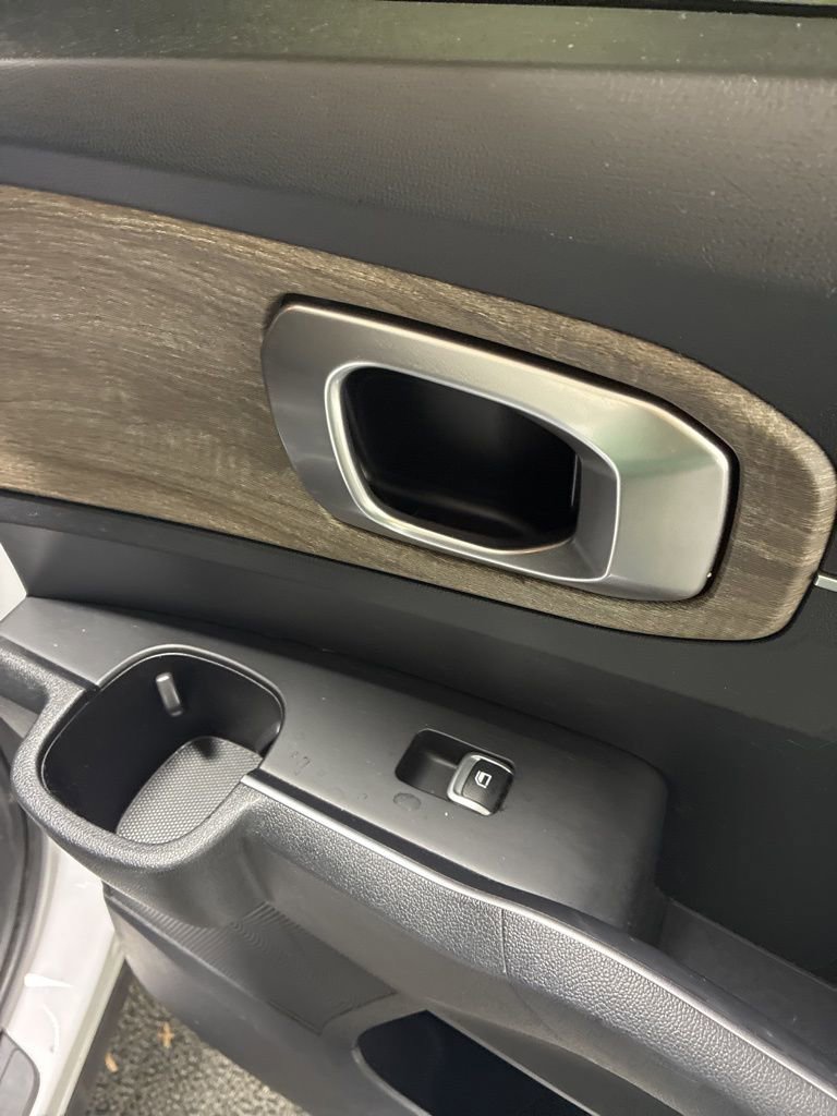 Used 2022 Kia Sorento EX image 20