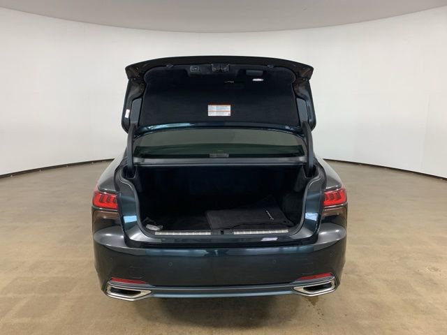 Used 2022 Lexus LS 500 AWD w/ Luxury Package image 12