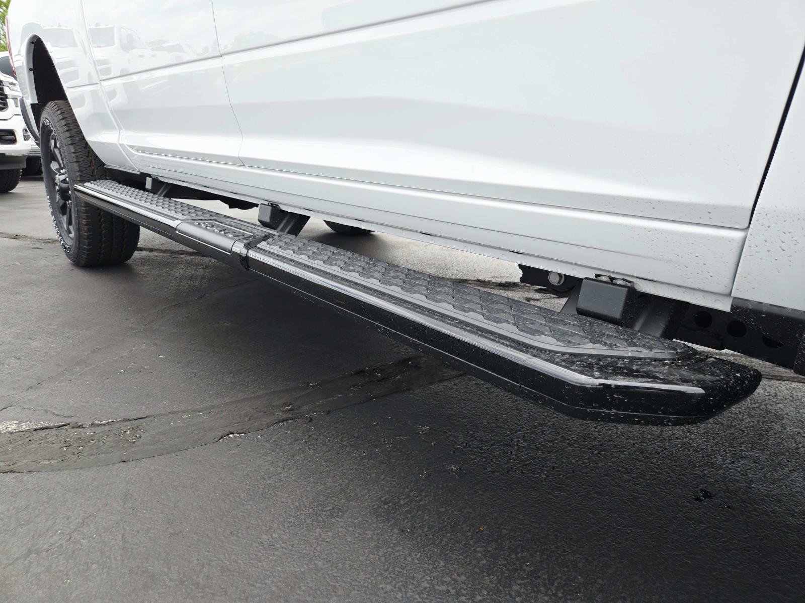 New 2026 RAM 2500 Big Horn AWD/4WD image 17