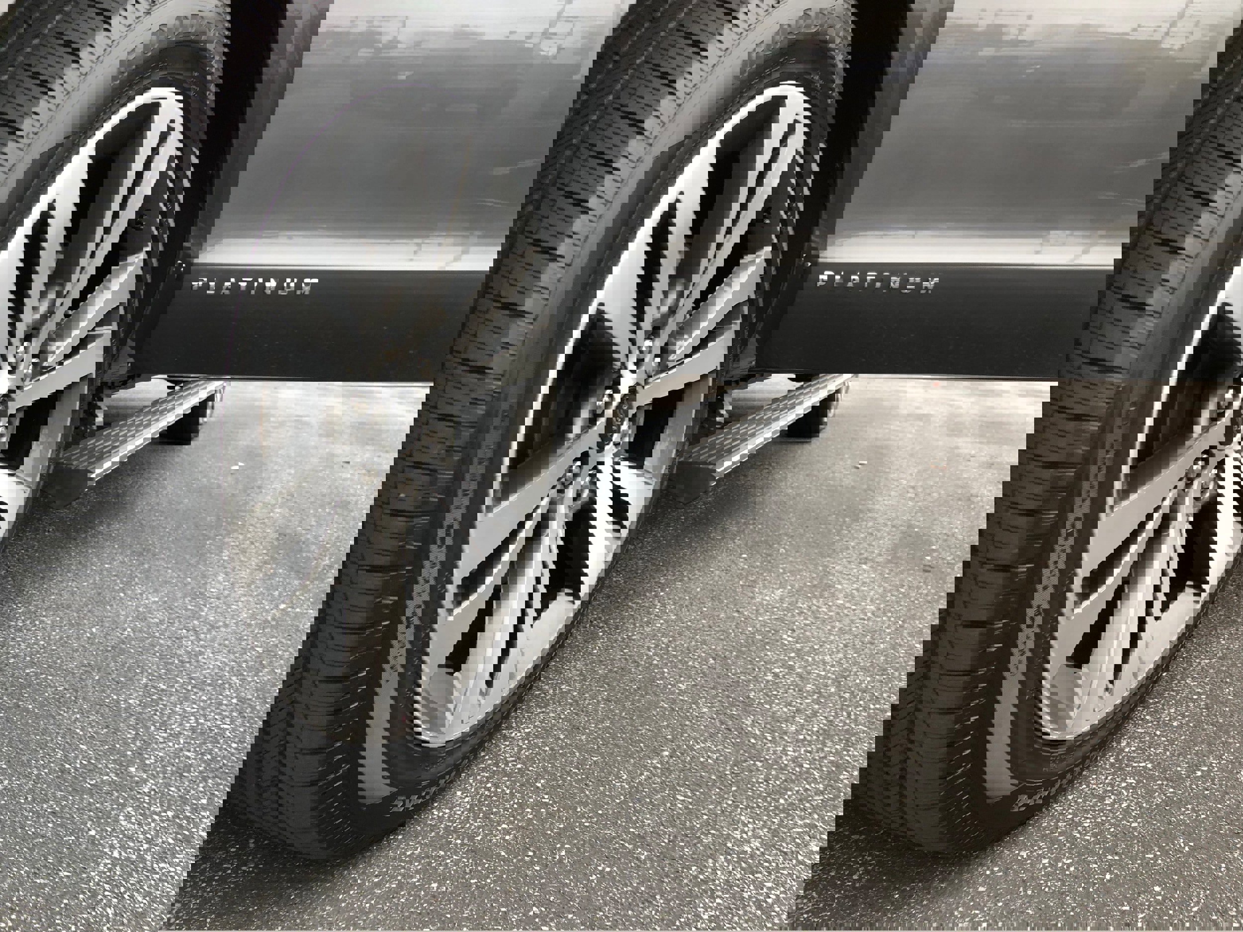 Certified 2021 Ford Expedition Max Platinum image 23