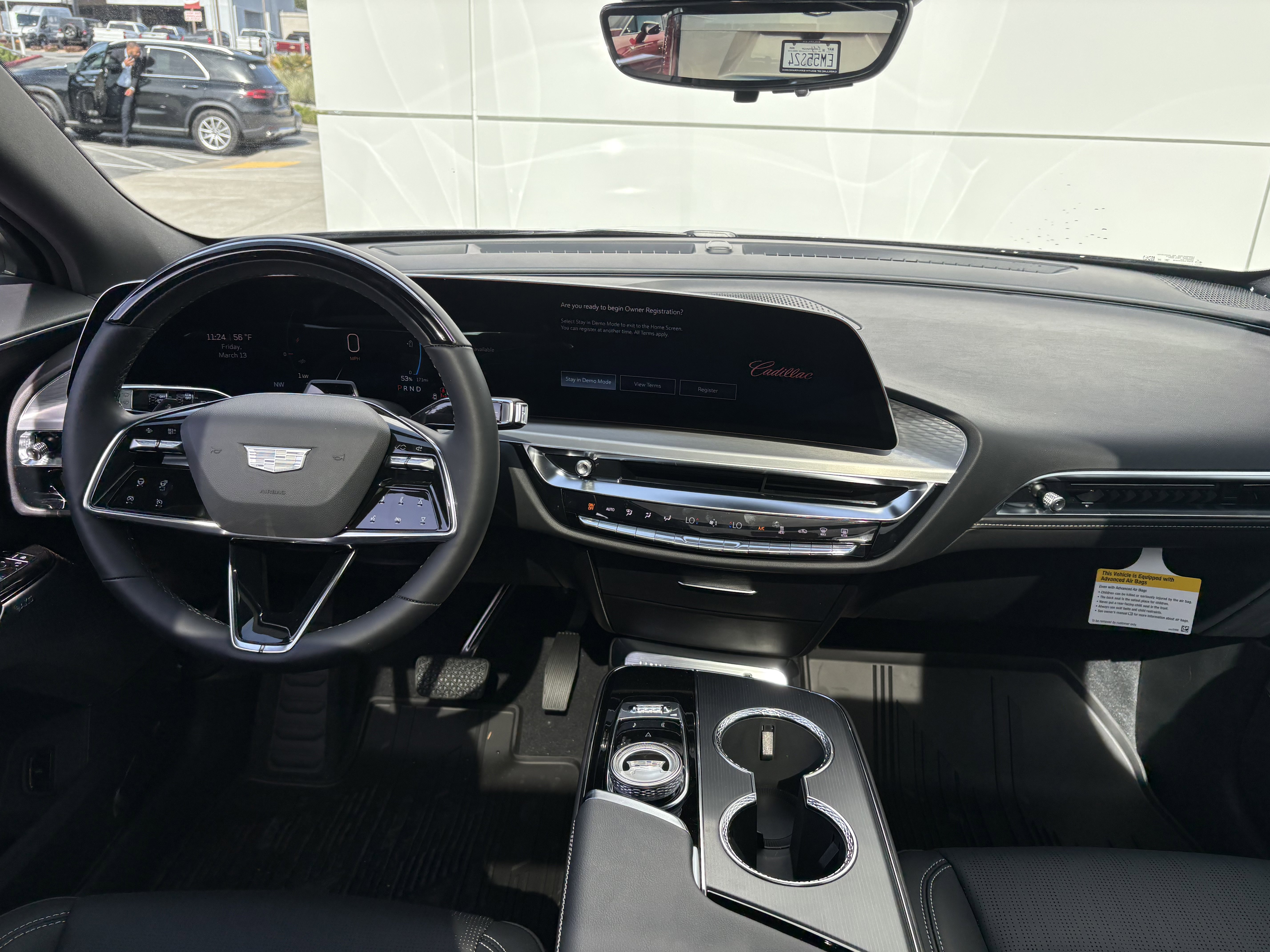 New 2026 Cadillac Lyriq Premium Luxury AWD/4WD image 19
