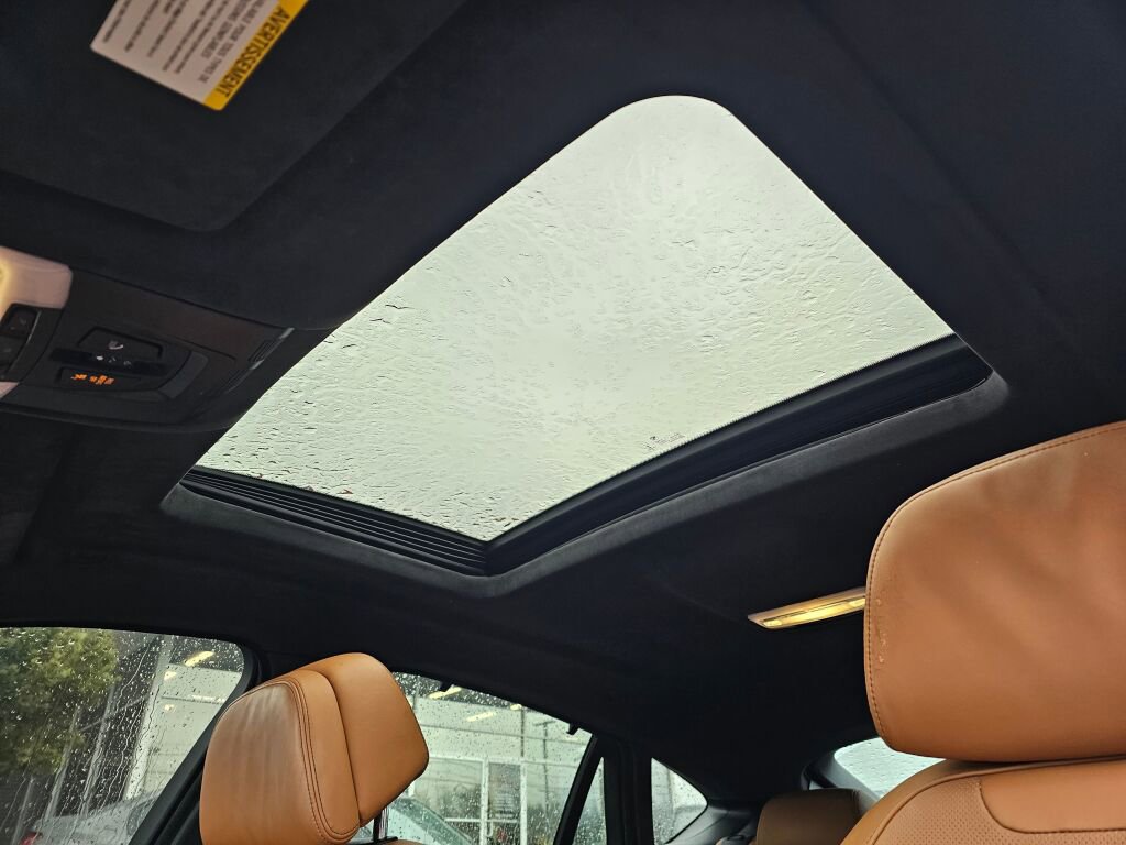 Used 2017 BMW X6 xDrive50i image 23