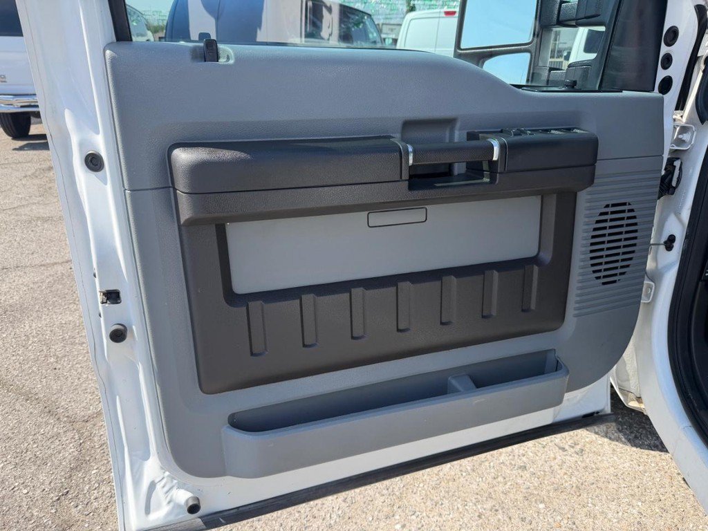 Used 2011 Ford F250 XL w/ PWR Equipment Group RWD image 15