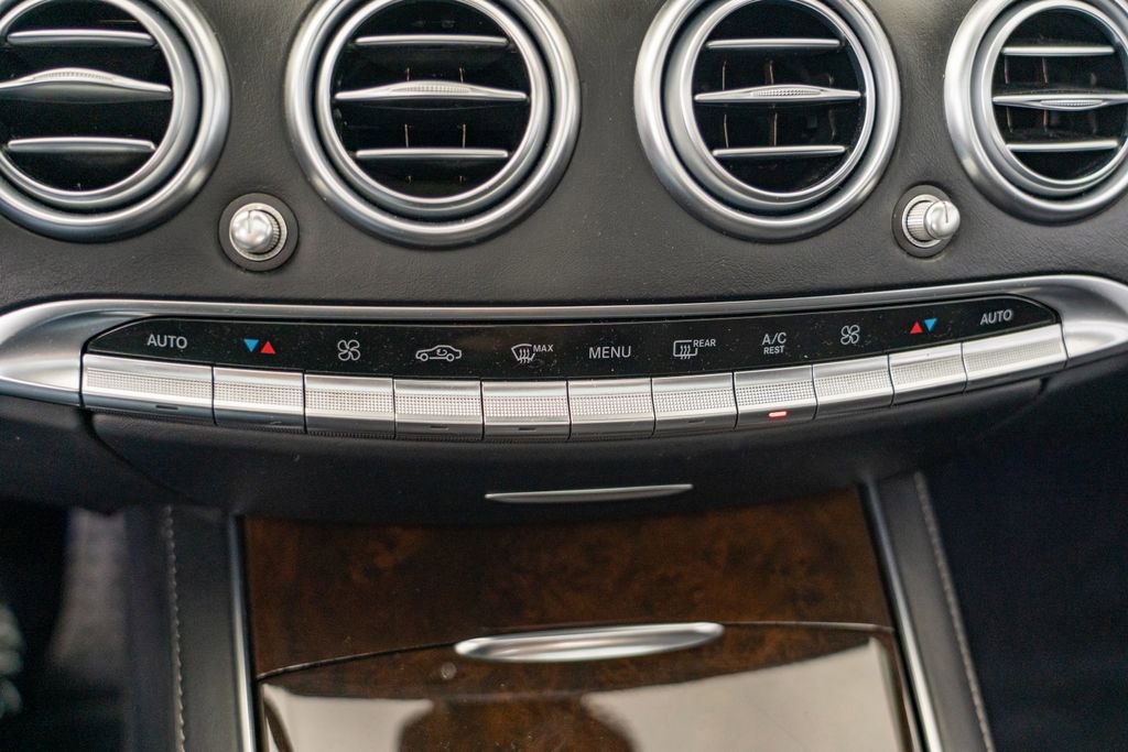 Used 2015 Mercedes-Benz S 550 4MATIC Coupe image 24