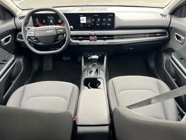 Certified 2025 Kia K4 FWD image 12