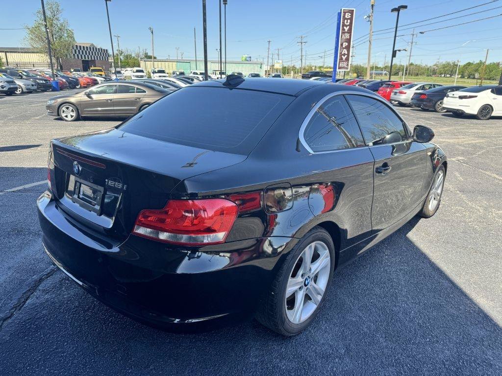 Used 2012 BMW 128i Coupe RWD image 4