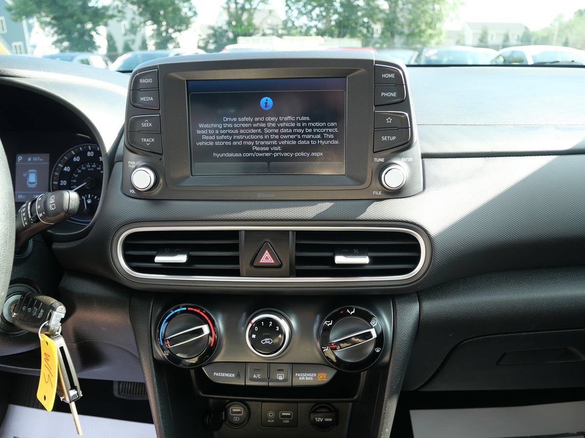 Used 2021 Hyundai Kona SE FWD image 14