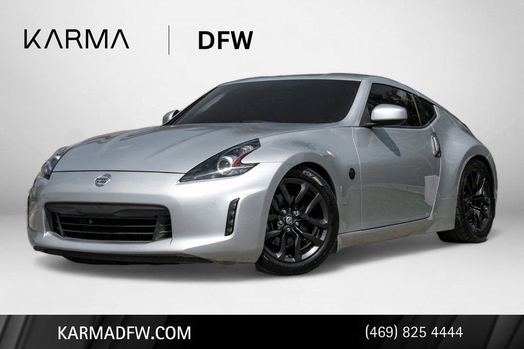 Used 2020 Nissan 370Z Coupe image 1