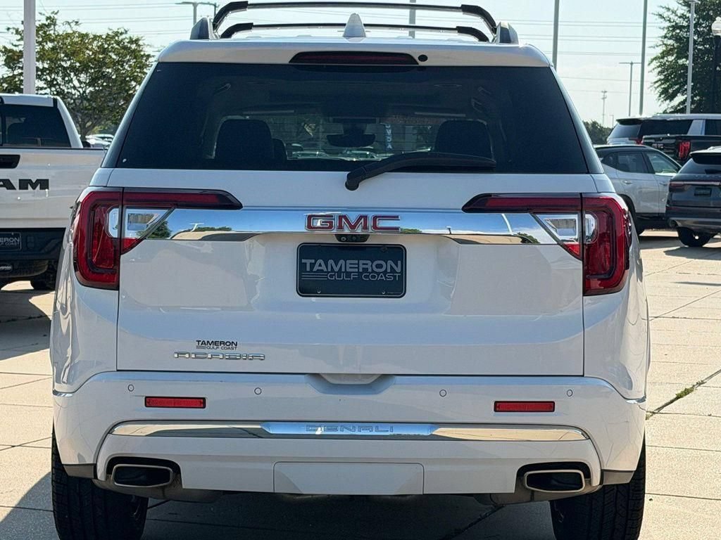 Used 2021 GMC Acadia Denali w/ Denali Technology Package FWD image 3