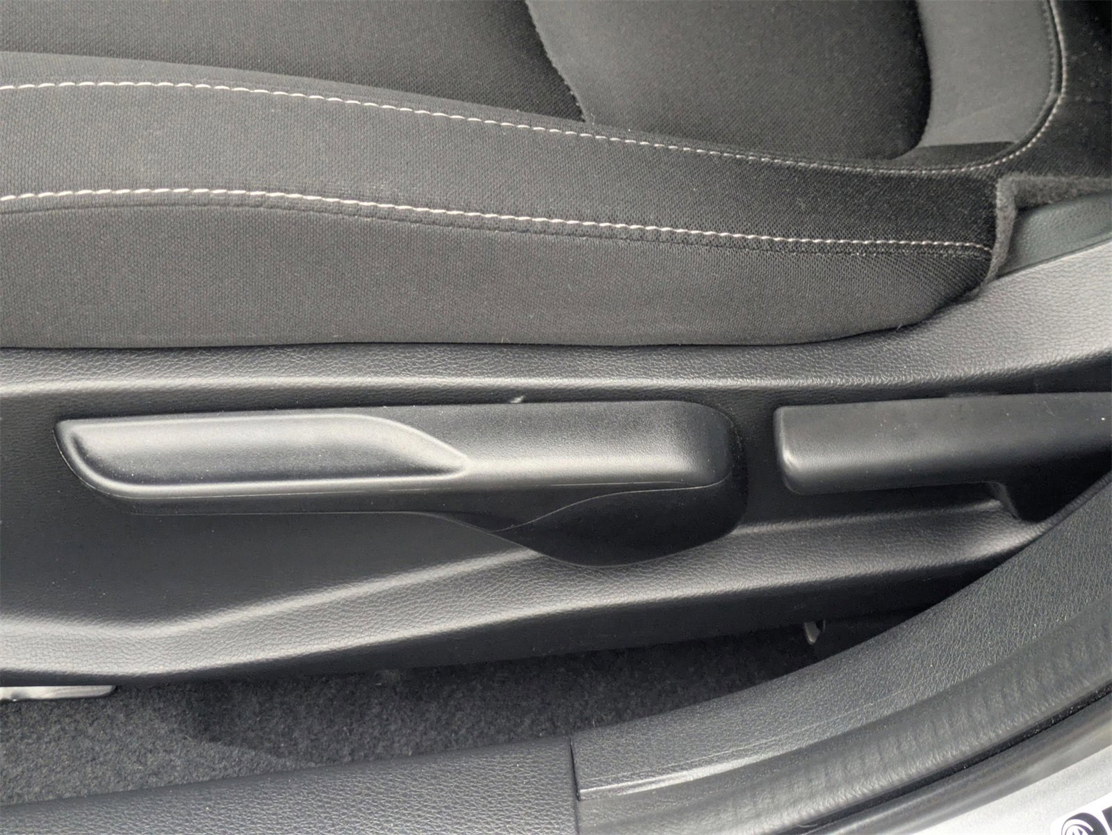 Used 2020 Honda Civic LX image 25