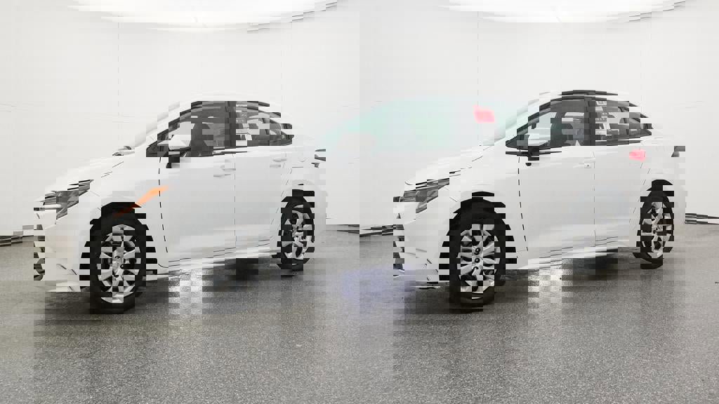 New 2026 Toyota Corolla LE image 18