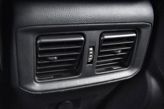 Used 2024 Toyota RAV4 LE image 21