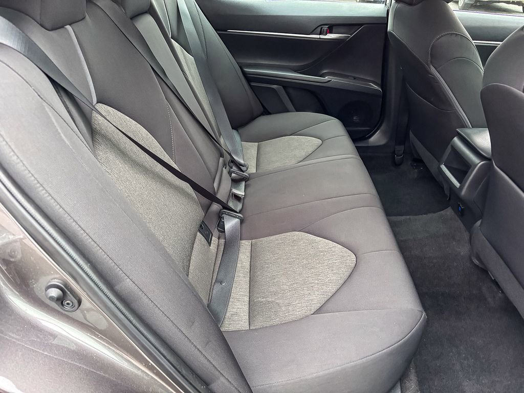 Used 2022 Toyota Camry LE image 36