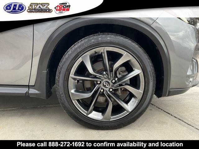 Used 2019 INFINITI QX50 Essential w/ Sensory Package image 9