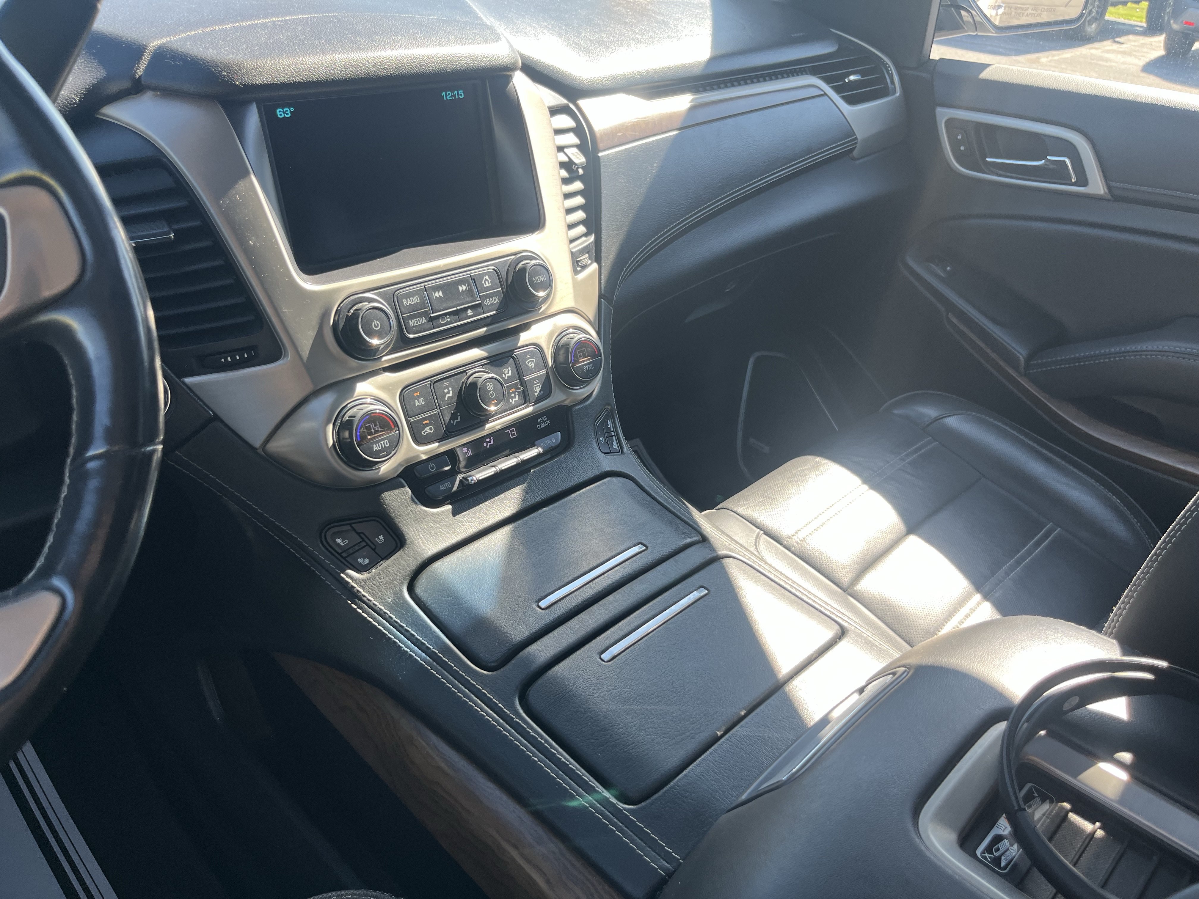 Used 2019 GMC Yukon XL Denali w/ Open Road Package AWD/4WD image 30