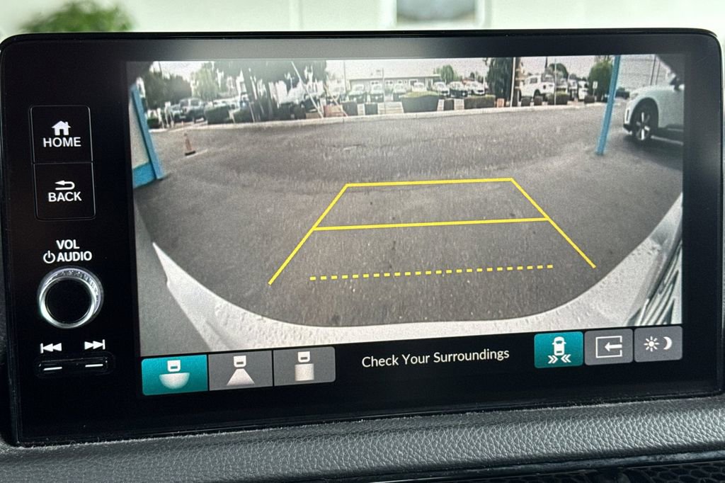 Used 2022 Honda Civic Touring image 18